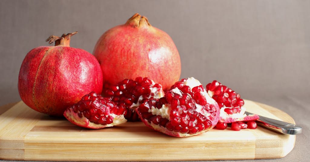 Top-Rated Anti-aging Fruit about false