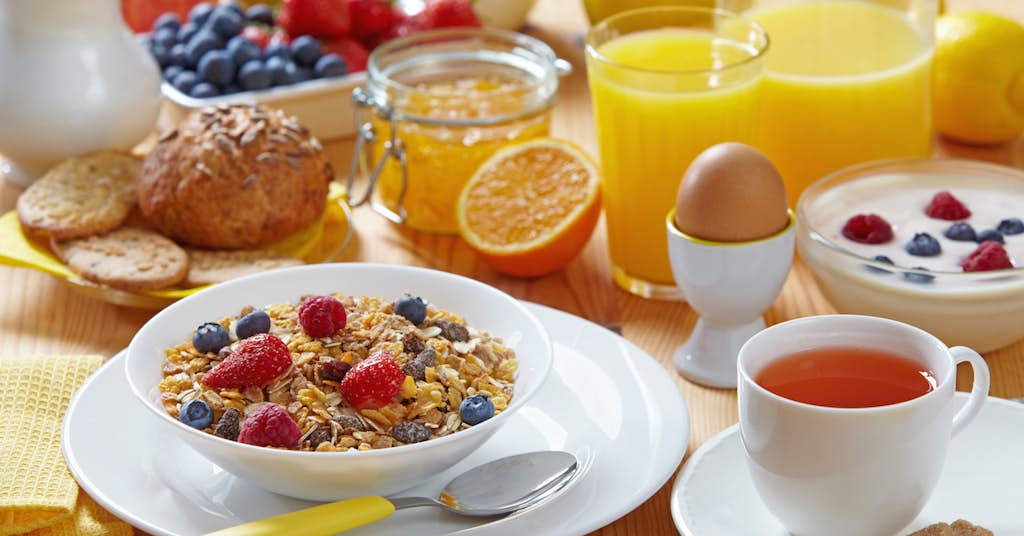 Want To Live Longer? Eat Breakfast At This Time… about false